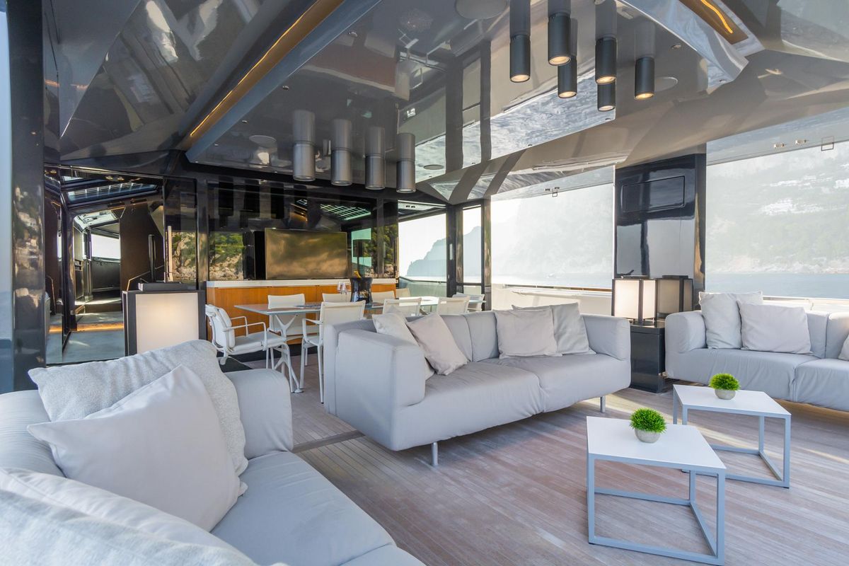 2019 Arcadia Yachts 85 