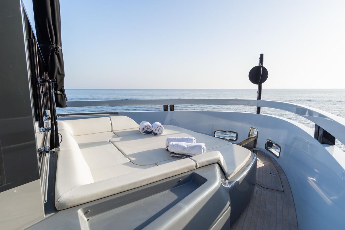 2019 Arcadia Yachts 85 