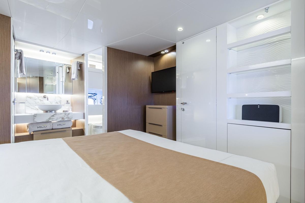 2019 Arcadia Yachts 85 