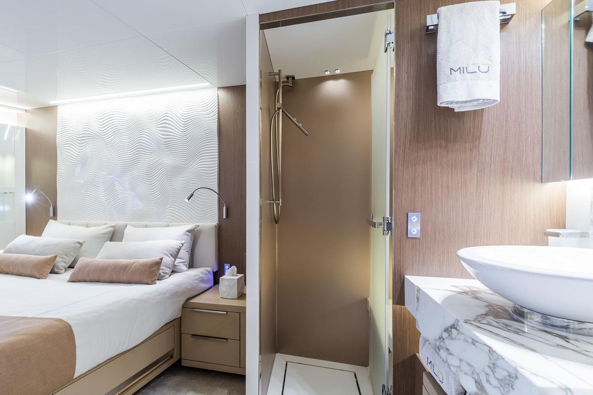 2019 Arcadia Yachts 85 
