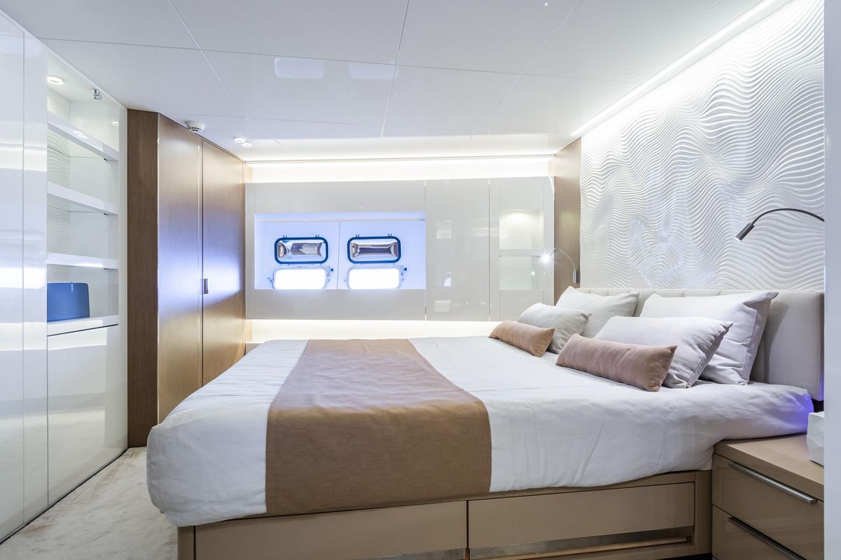 2019 Arcadia Yachts 85 