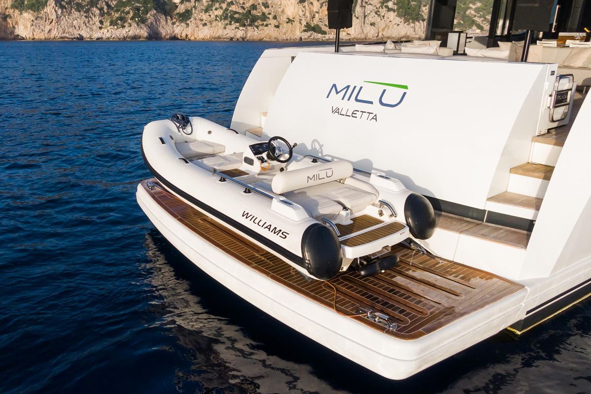 2019 Arcadia Yachts 85 