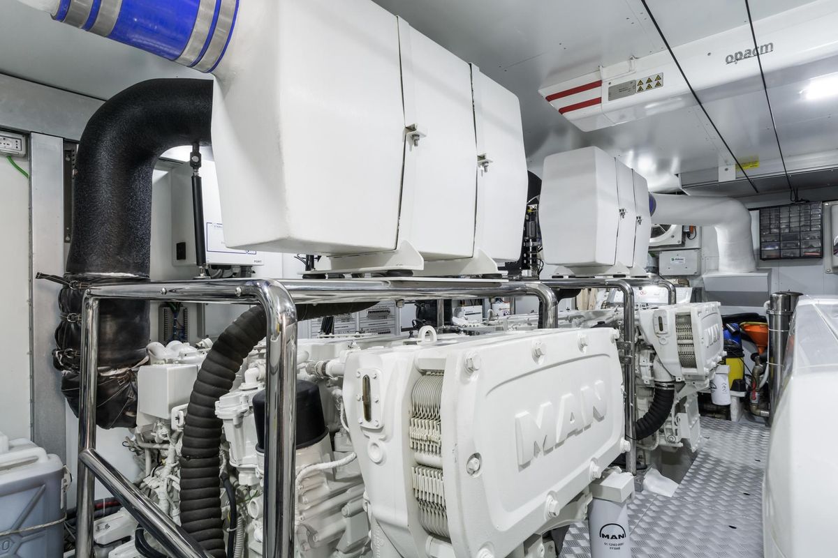 2019 Arcadia Yachts 85 