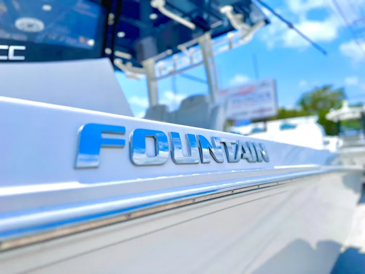 Fountain 38 Cc Yacht Photos Pics 