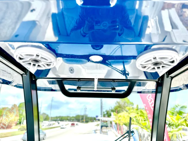 Fountain 38 Cc Yacht Photos Pics 