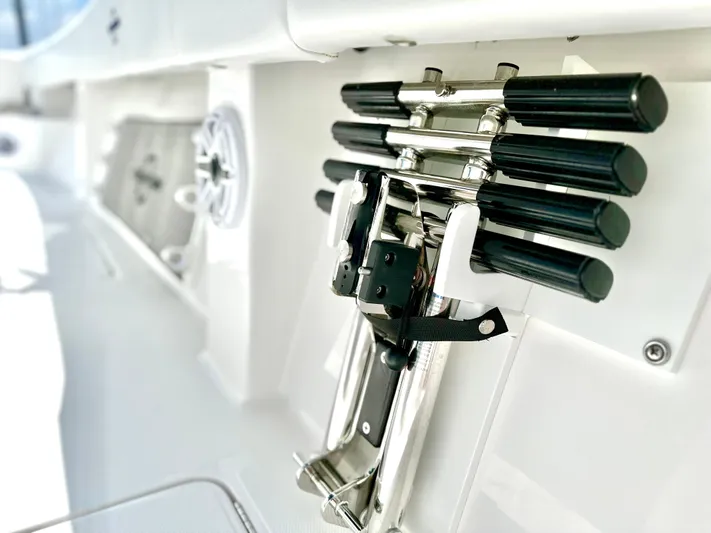 Fountain 38 Cc Yacht Photos Pics 