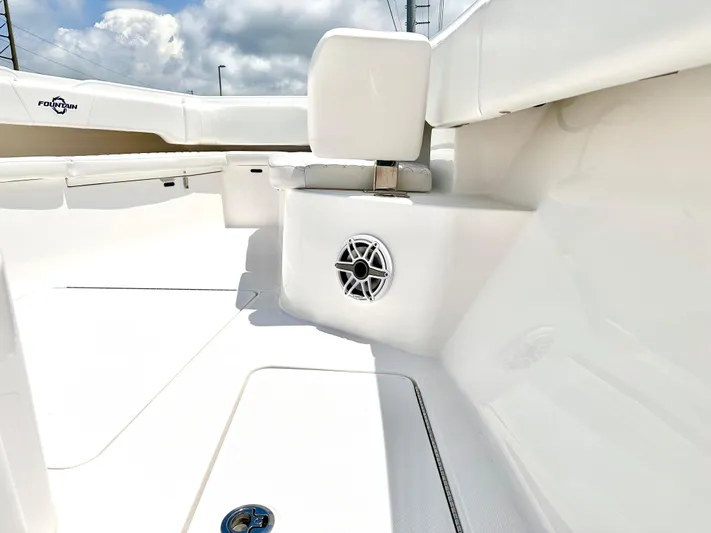 Fountain 38 Cc Yacht Photos Pics 