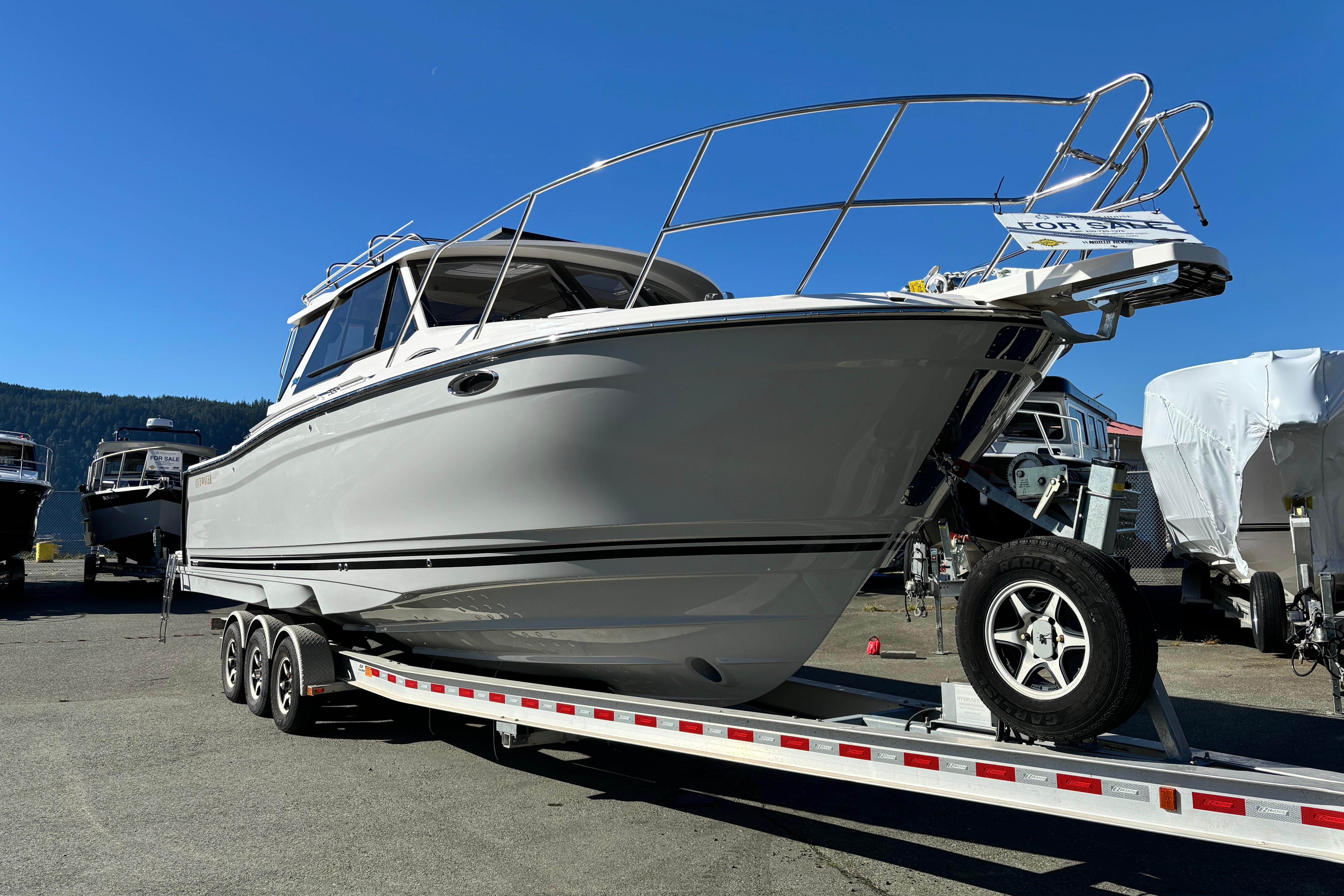 Cutwater C-288 Coupe