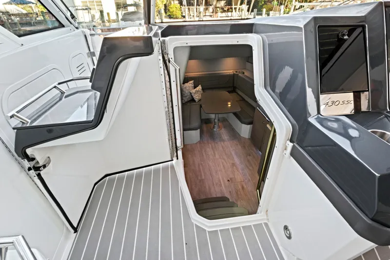 Well Told Yacht Photos Pics Interior of 2019 Formula 430 CROSSOVER yacht with modern design.