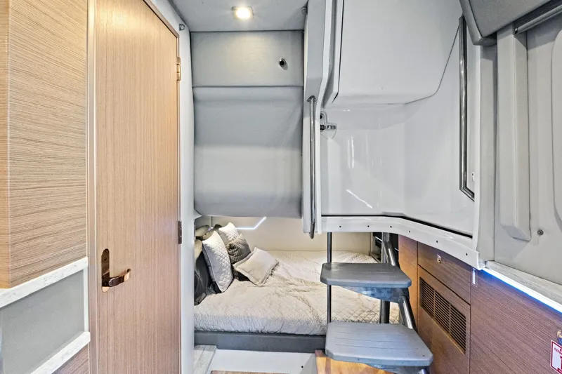 Well Told Yacht Photos Pics Interior of 2019 Formula 430 CROSSOVER with bed and stairs.
