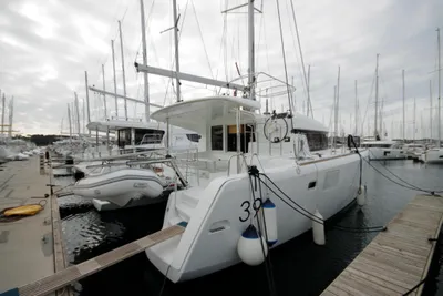 2016 Lagoon 39