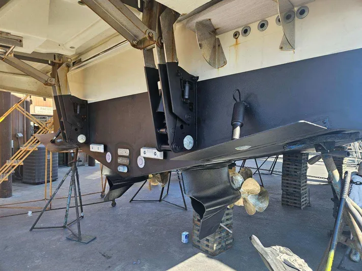 Newport Beach Boat Show Special Yacht Photos Pics 