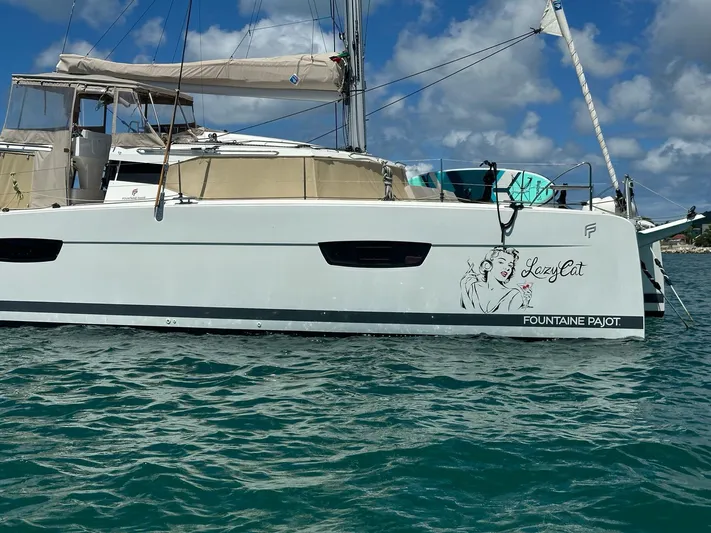 Lazycat Yacht Photos Pics 