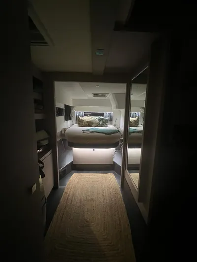 Lazycat Yacht Photos Pics 