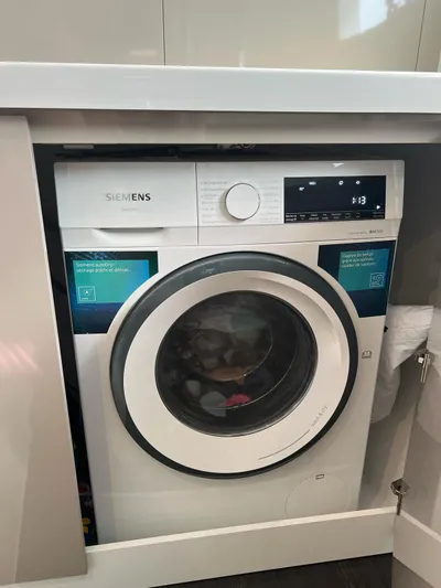 Lazycat Yacht Photos Pics 