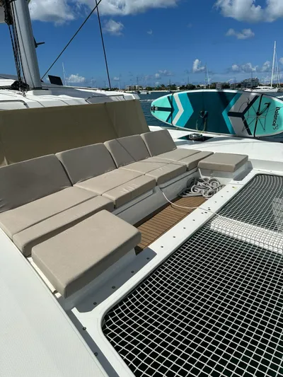 Lazycat Yacht Photos Pics 