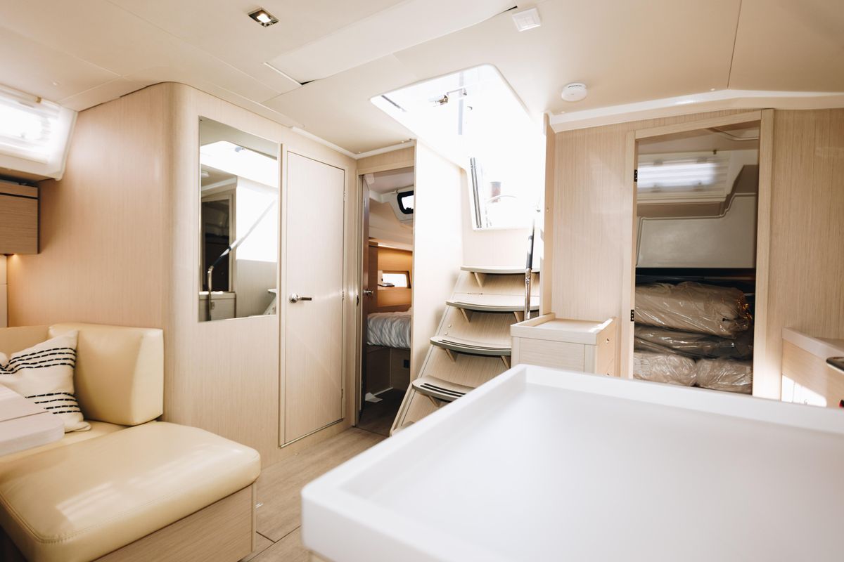 2024 Beneteau 46 