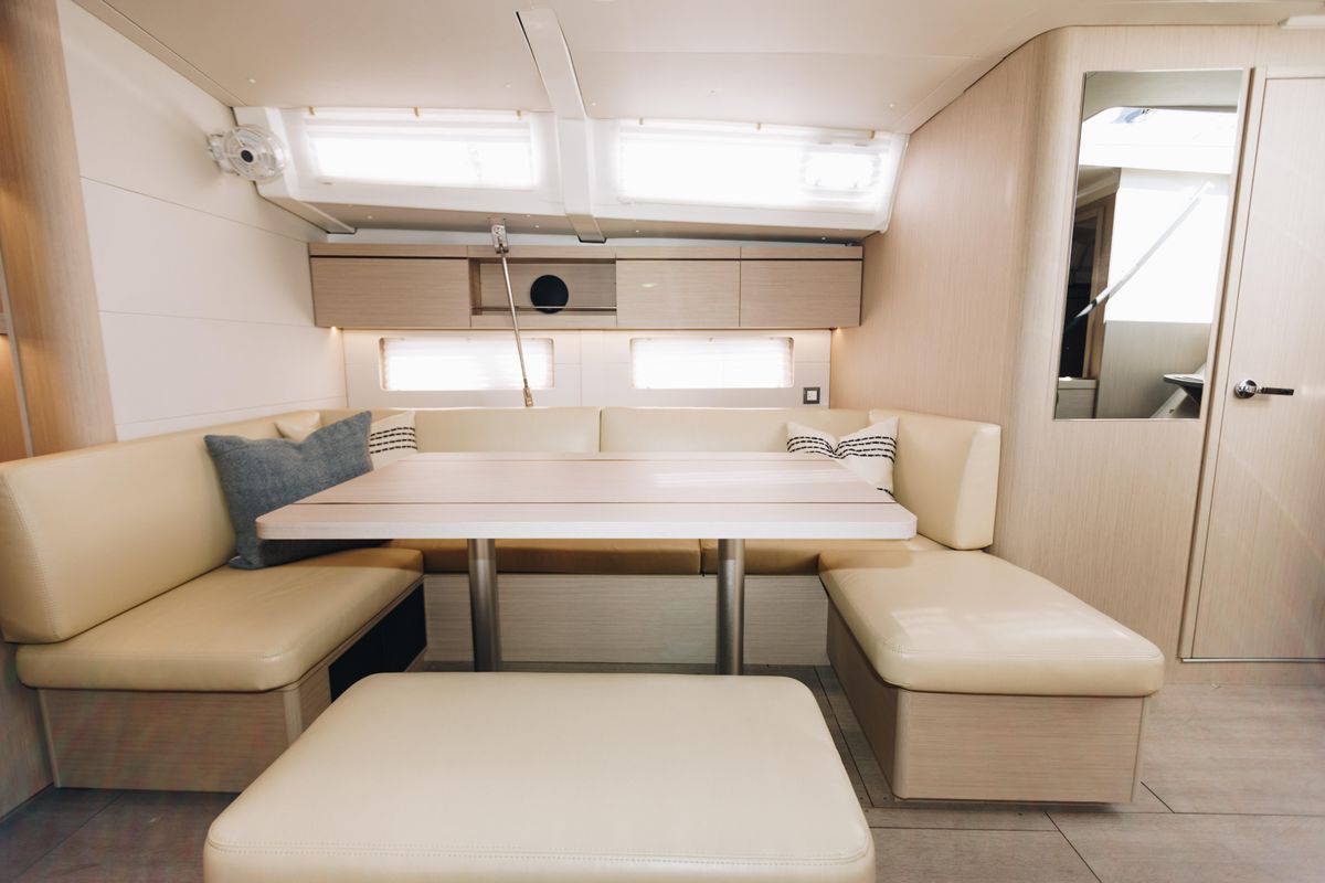 2024 Beneteau 46 
