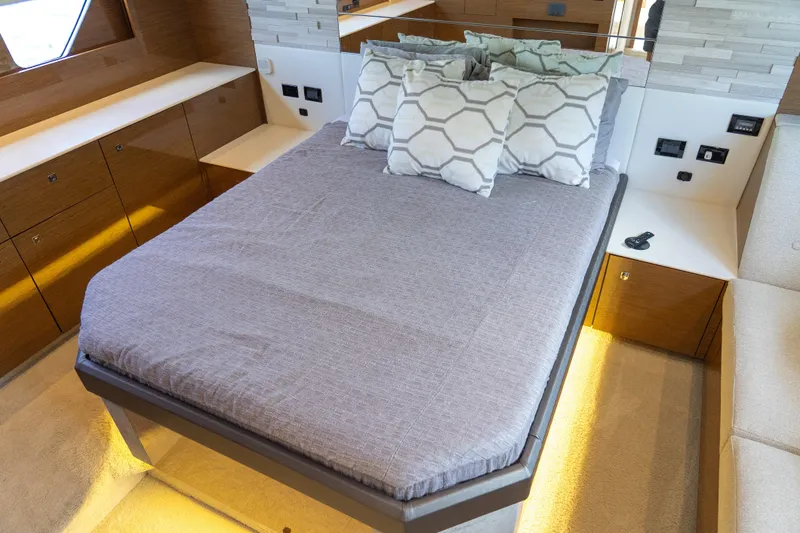 Duke Yacht Photos Pics Luxurious bedroom interior of 2018 Cruisers Yachts 50 Cantius with modern design.