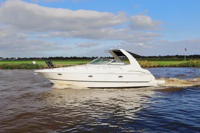 2008 Cruiser Yachts 370 Express