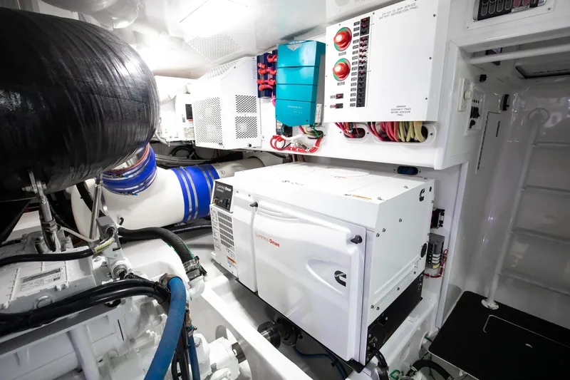 On The Edge III Yacht Photos Pics Viking 62 On the Edge III - Engine Room