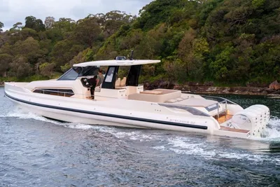 2026 Capelli STRADIVARI 52 MEDITERRANEAN WHITE