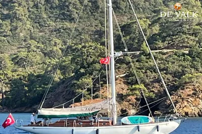 2007 Classic Sailing Yacht