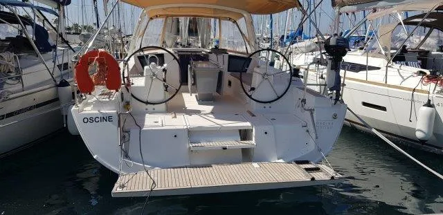 Oscine Yacht Photos Pics Beneteau Oceanis 41.1