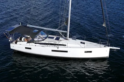 2020 Jeanneau Sun Oddysey 410 Lifting Keel