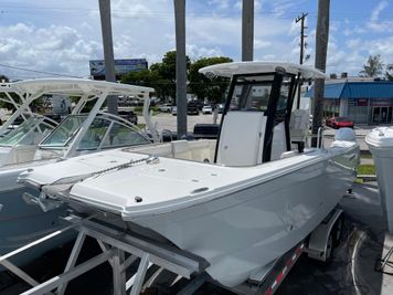 World Cat 260 CC-X