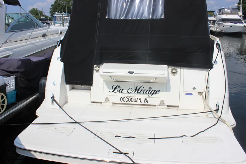  Yacht Photos Pics 2017 Sea Ray Sundancer 400 yacht docked, named "La Mirage," located in Occoquan, VA.