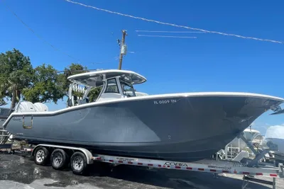 Tidewater 320 CC Adventure