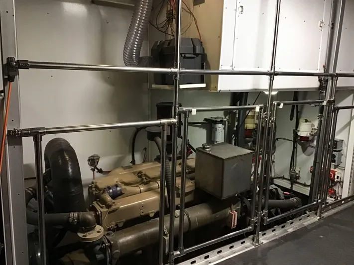 Boatel I Yacht Photos Pics 