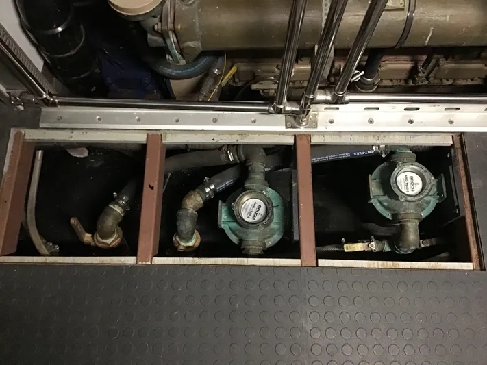 Boatel I Yacht Photos Pics 