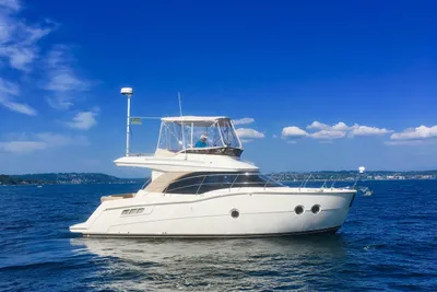 Carver C34
