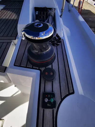Blue Tide Yacht Photos Pics Close-up of Beneteau Oceanis 46.1 winch system on deck, 2020 model.