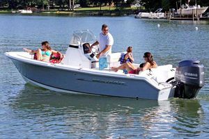 2016 Sea Hunt Ultra 196