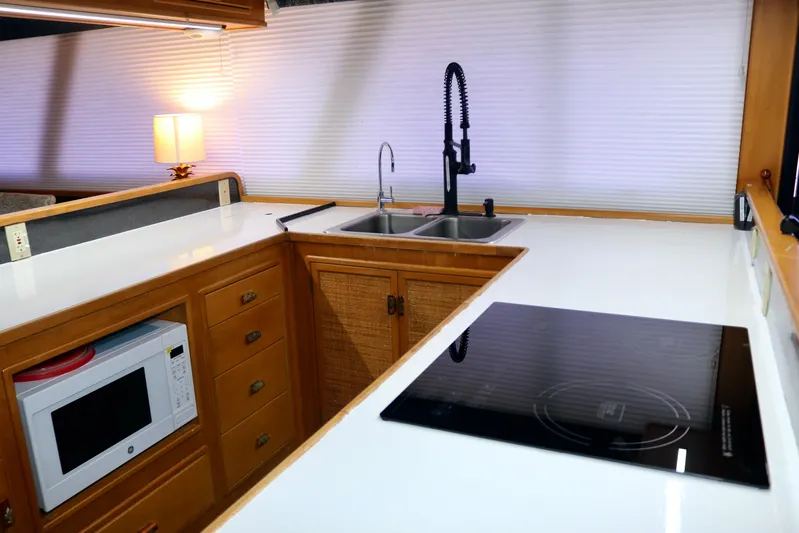 Sea Fox Yacht Photos Pics 