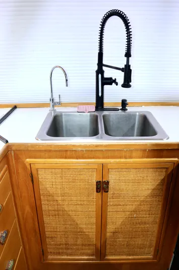 Sea Fox Yacht Photos Pics 