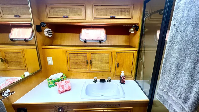 Sea Fox Yacht Photos Pics 