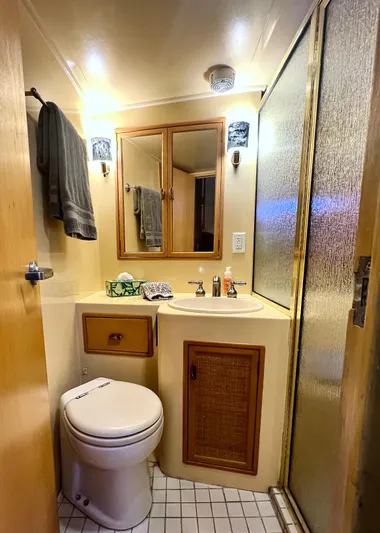 Sea Fox Yacht Photos Pics 