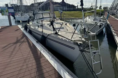 1985 Jeanneau Sun Shine 38