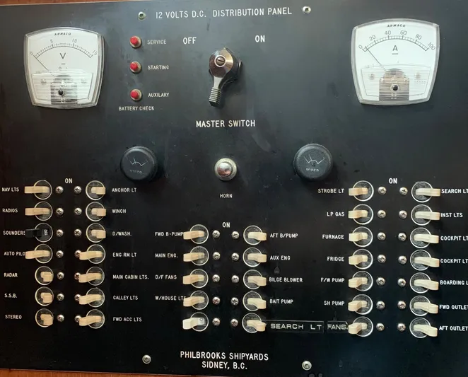 Palamar Yacht Photos Pics DC Breaker Panel