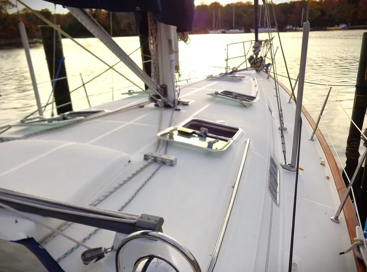 Queen Of Hearts Yacht Photos Pics 