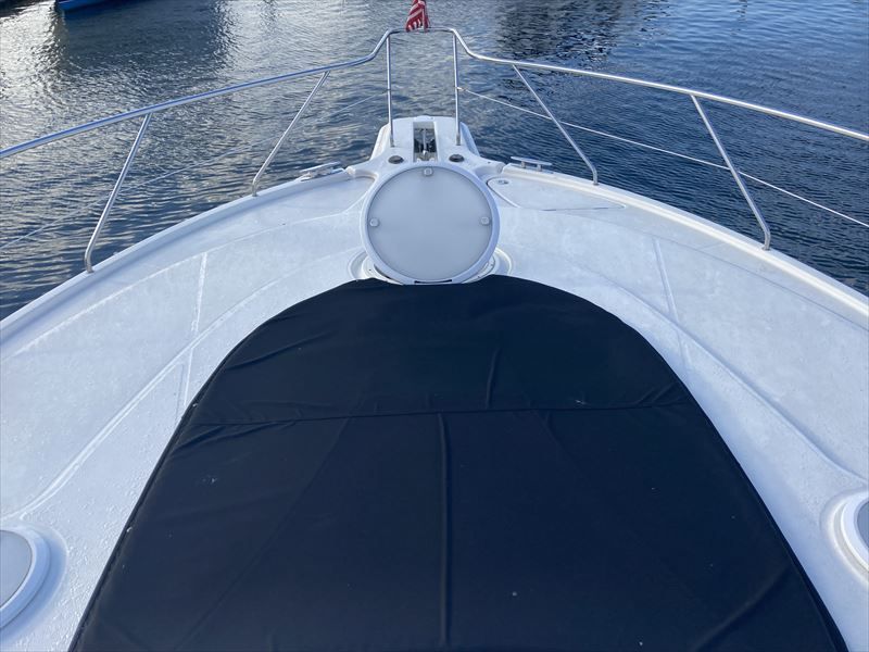 2004 Silverton 48 