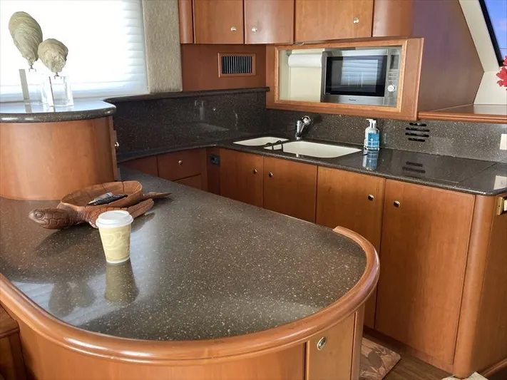 Radiowaves Yacht Photos Pics 