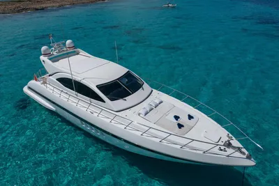 2002 Mangusta 72