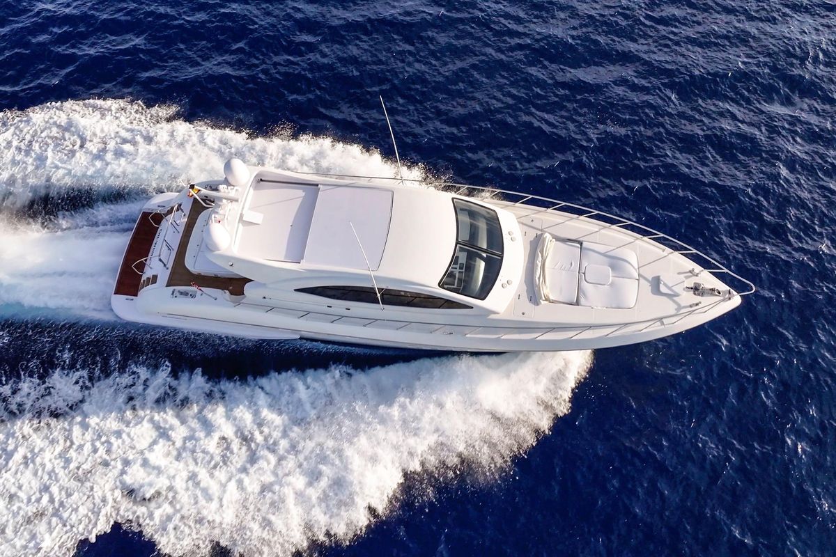 2002 Mangusta 72 