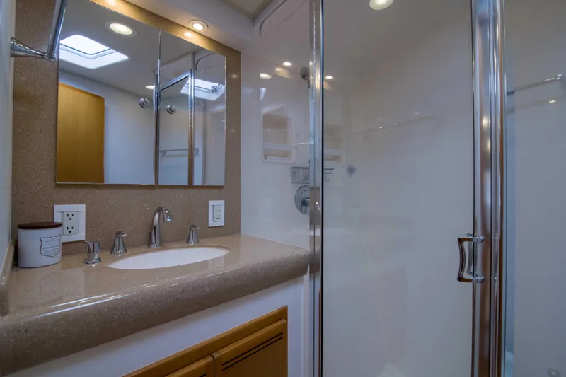 Venator Yacht Photos Pics 2008 Cabo 52 Express - Venator