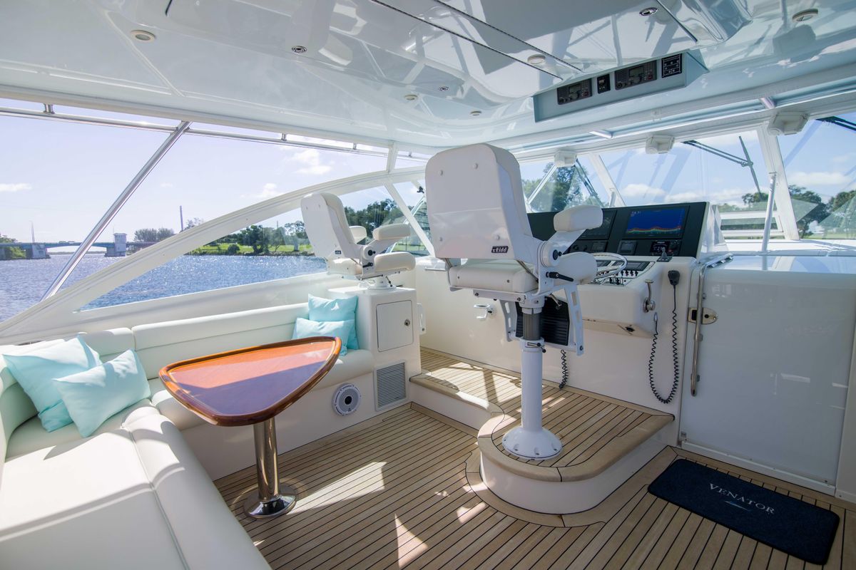 2008 Cabo 52 